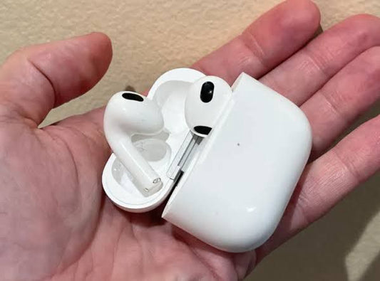 Airpods Pro 2nd Generation With Active Noise Cancellation Bluetooth Gaming|Refurbished